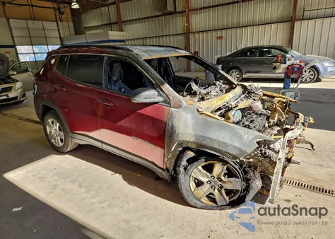 2022 Jeep Compass Latitude from USA, damaged, VIN 3C4NJDBB3NT110186